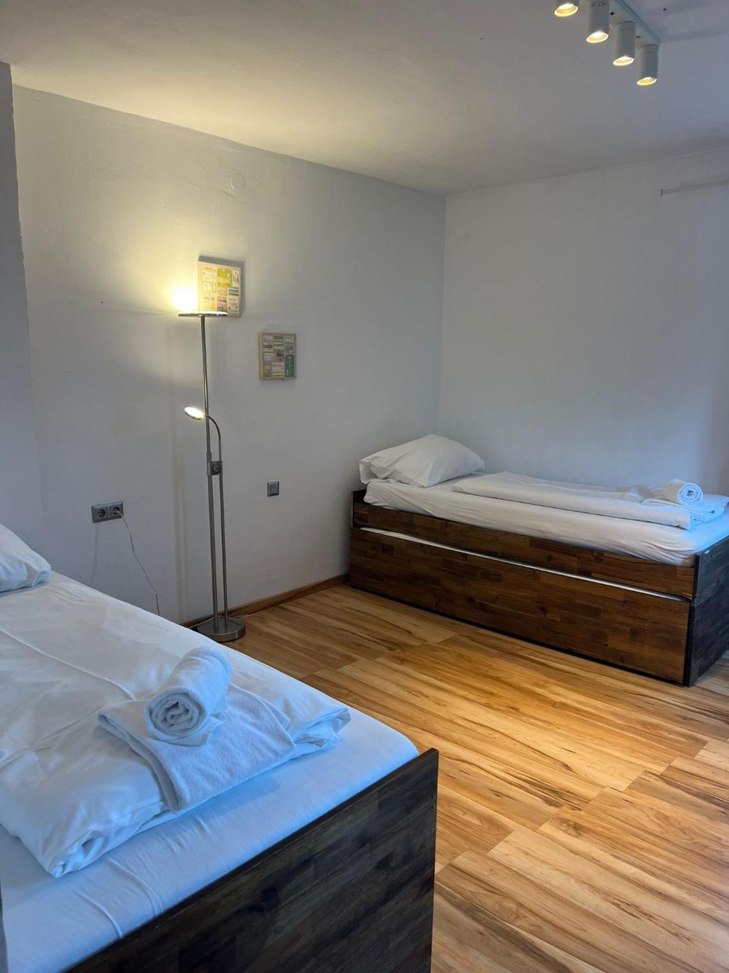 Traditional Apartments Salzburg Bagian luar foto